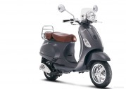 Vespa LXV